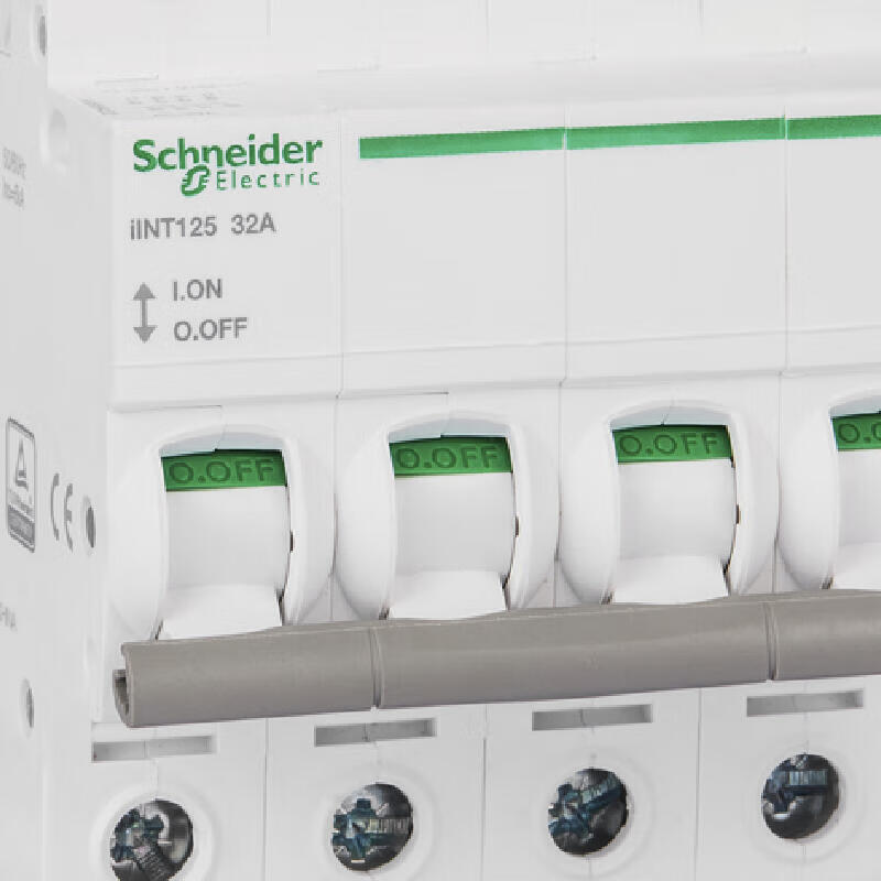 Schneider Electric iINT125 32A 4P Isolation Switch