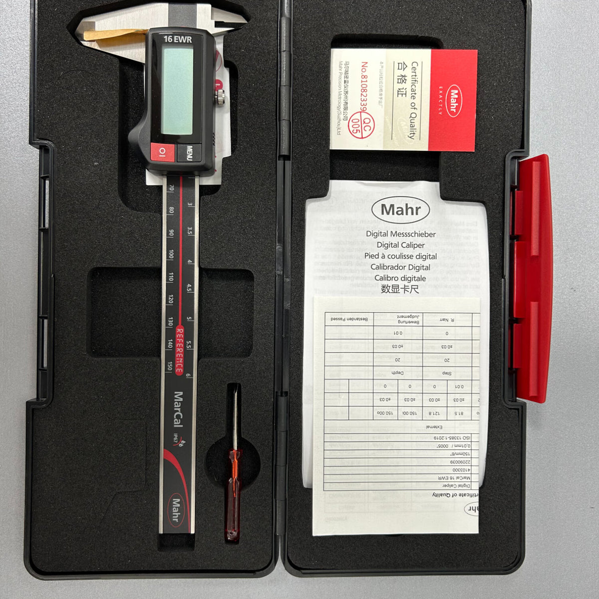 Mahr 16EWR Digital Caliper 4103300, IP67 waterproof, 0-150mm without data output, without rollers, circular probe.