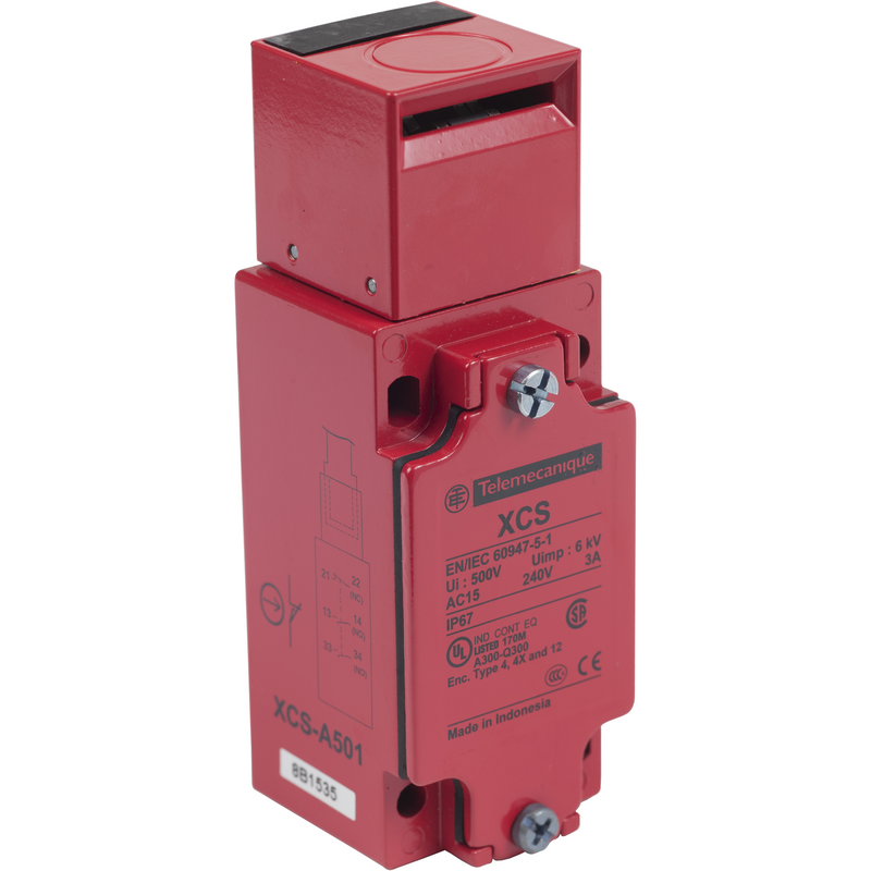 Telemeco safety switch metal housing plug-in type; XCSA501