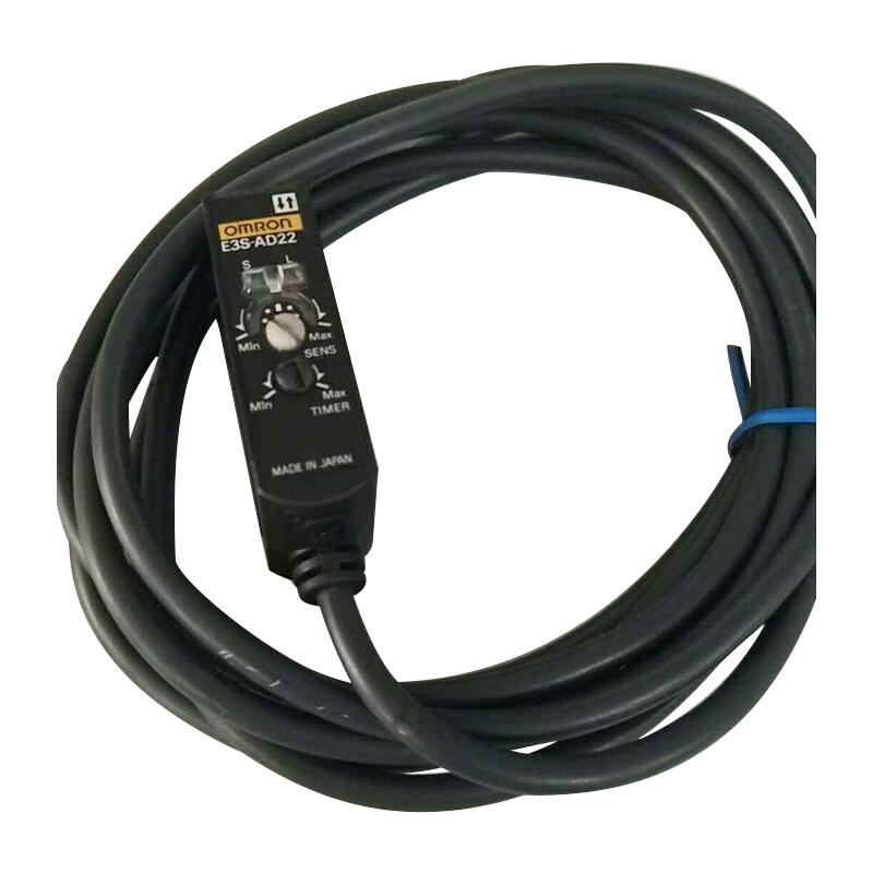 Omron amplifier built-in photoelectric switch (medium); E3S-AD22 5M