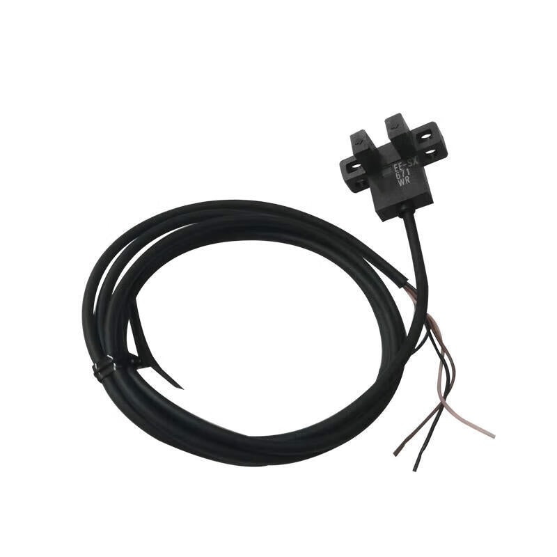 Omron wire lead type micro photoelectric sensor; EE-SX671P-WR 1M