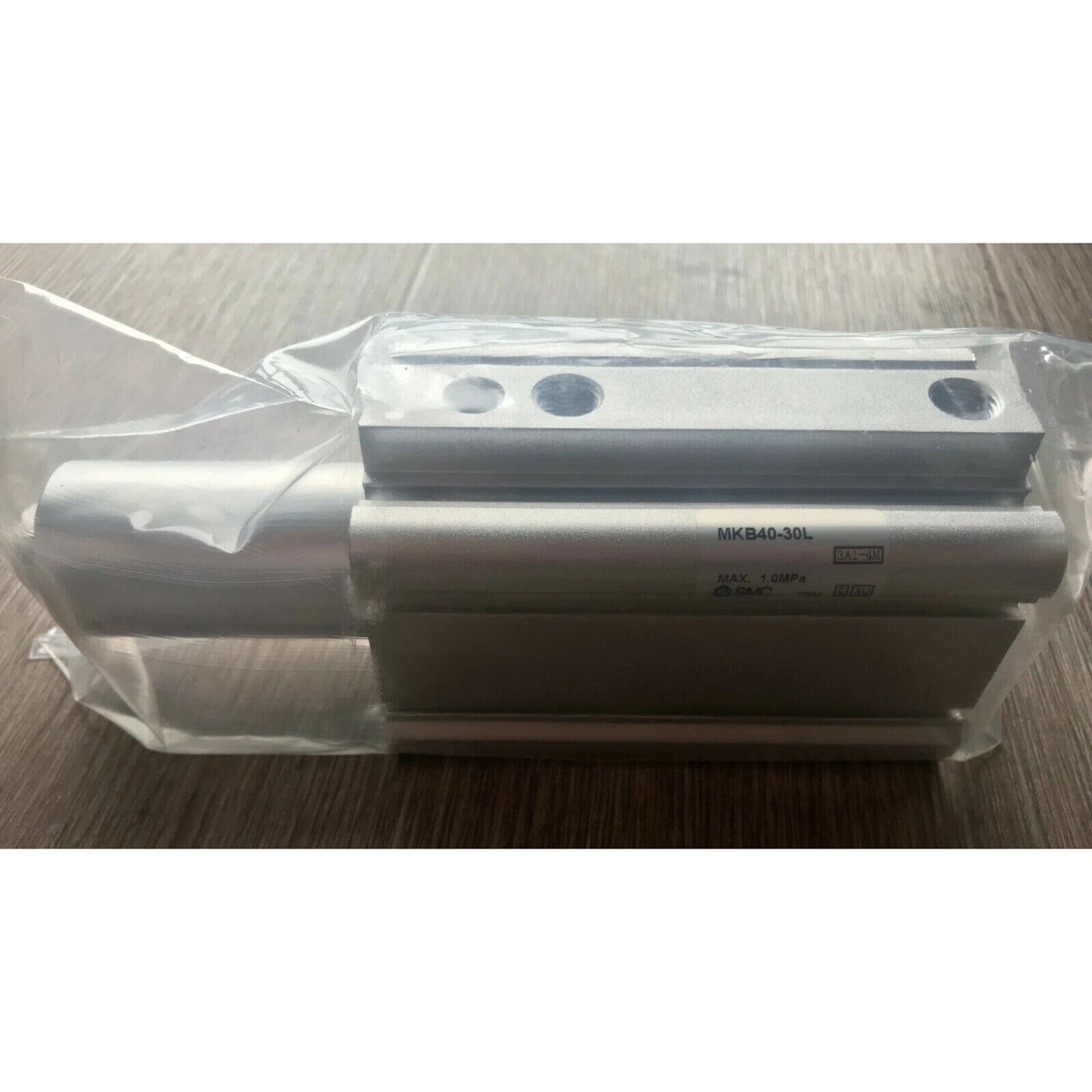 1pc SMC MKB40-30L Rotary clamping rotary cylinder Free ship #P