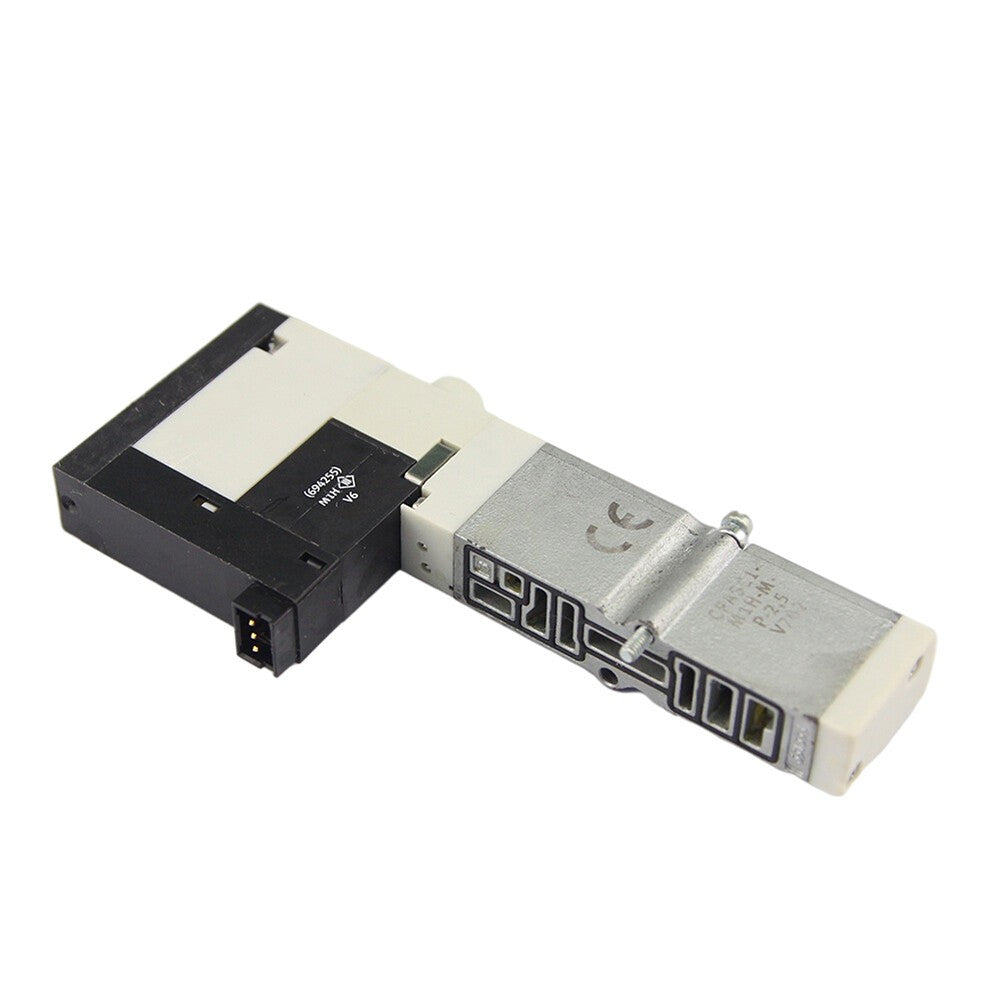 1pcs Solenoid Valve in Box For FESTO CPASC1-M1H-M-P-2,5 526990