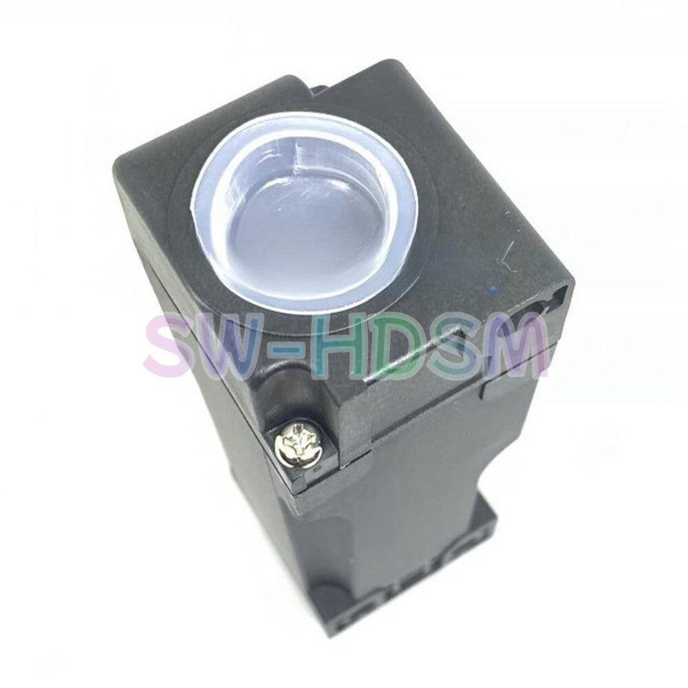 1PCS FOR IDEC Electromagnetic Safety Switch HS5L-VD44M-G Freight Free