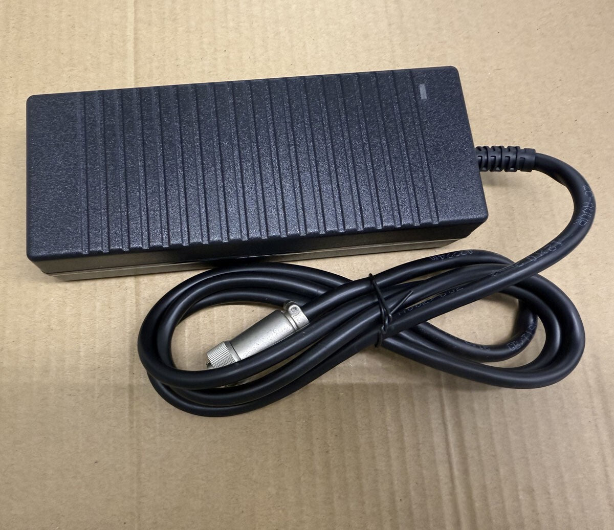1pcs 6-PIN Power Supply for PI Acton SpectraPro 2300i Spectrograph Adapter
