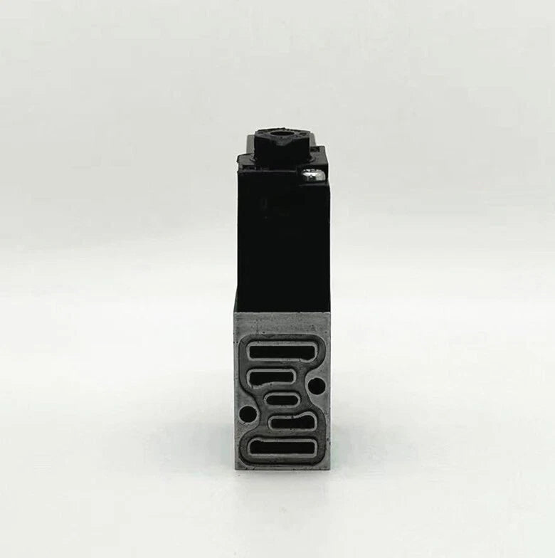 1pcs MAC 45A-L00-DEJJ-1JB solenoid valve #P