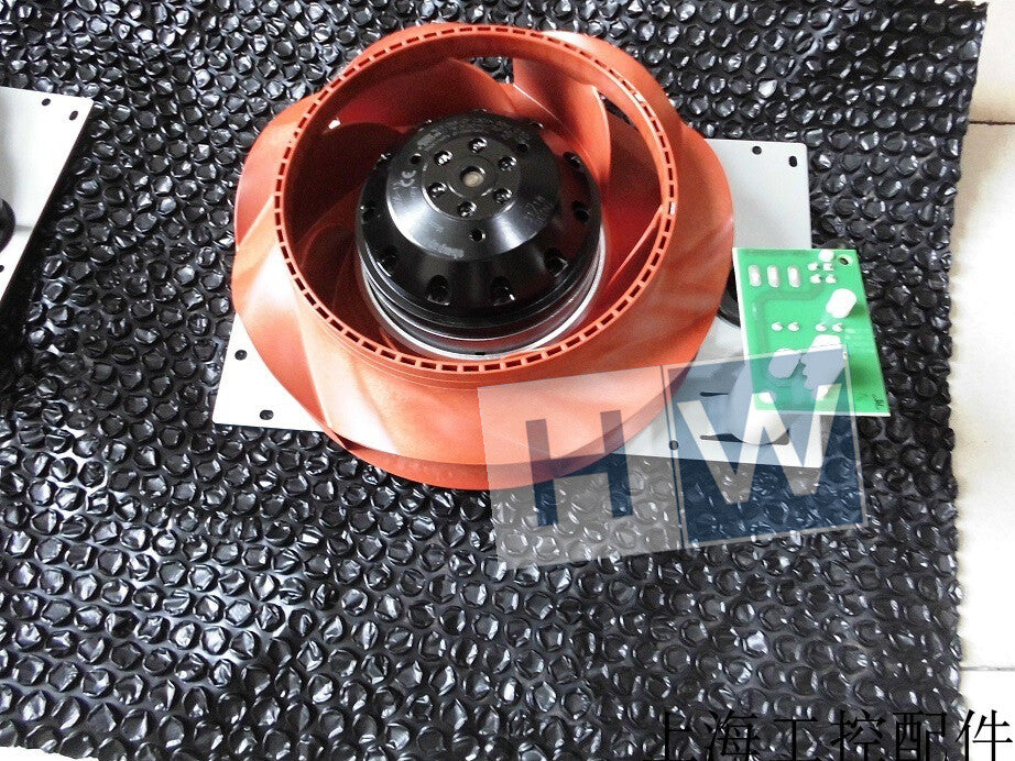 1PC LA466711U002 M2E068-CF Parker Governor Fan