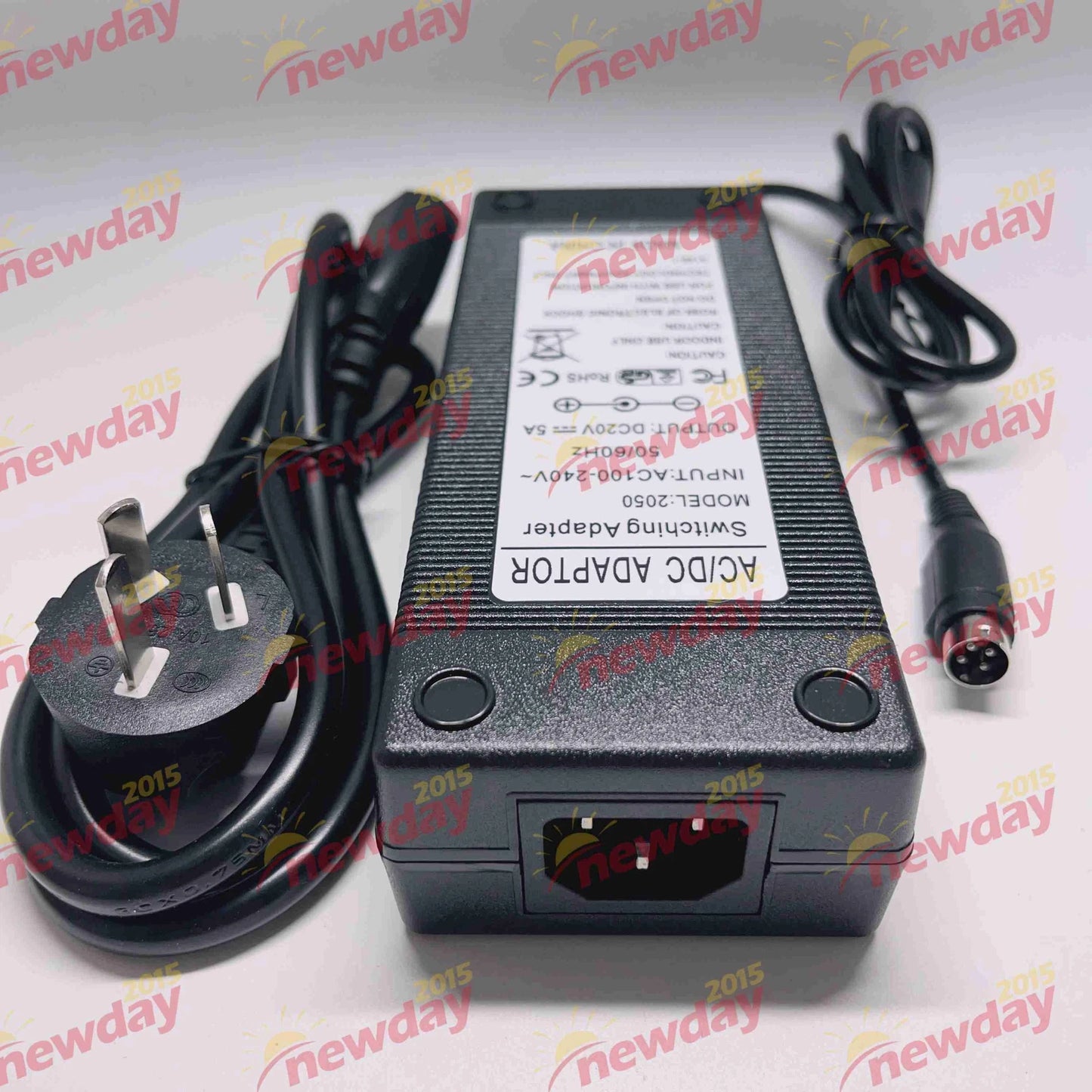 1PC OEM Applicable For TWADP100 4pin vivid i Color Ultrasound Charger Adapter