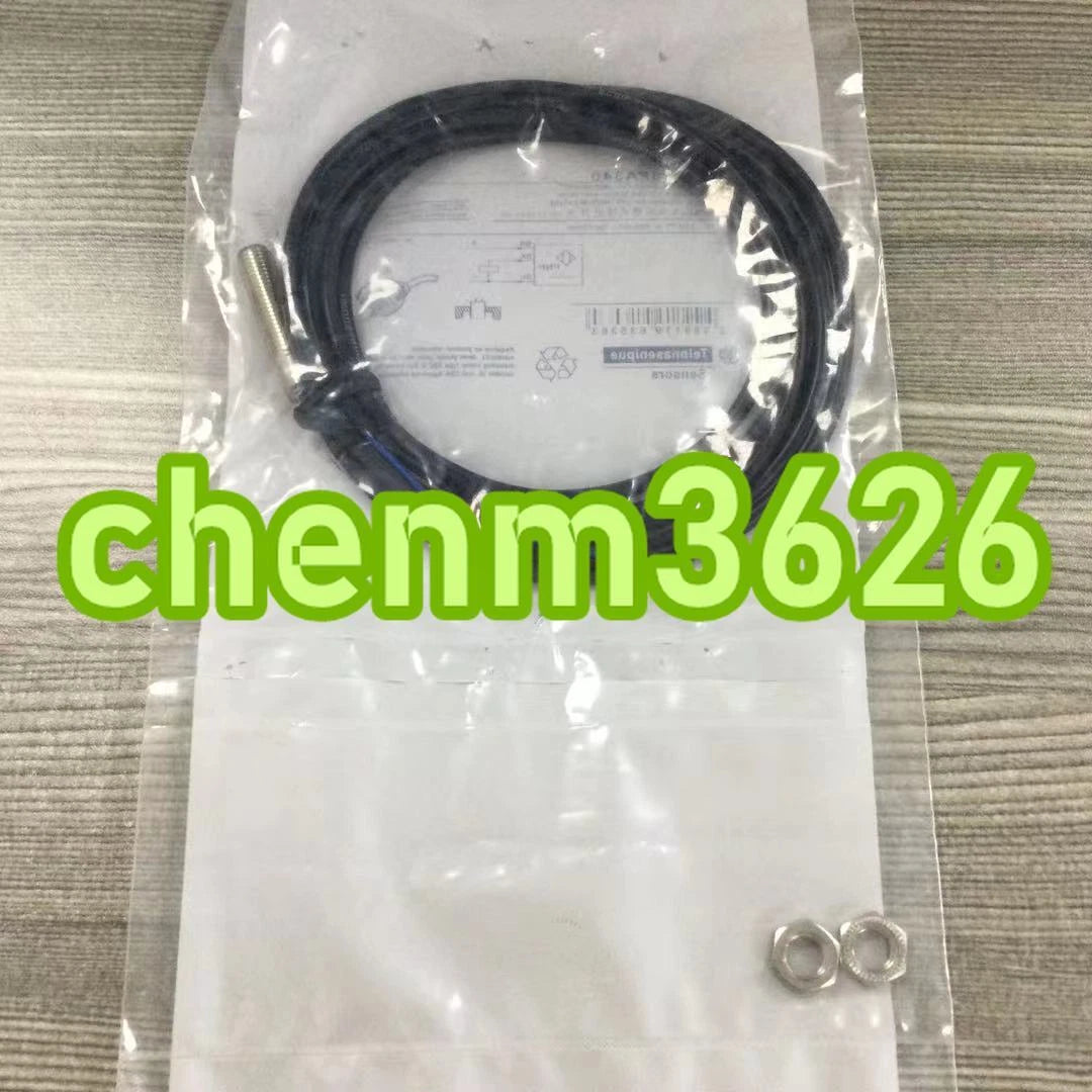 1PCS XS4P08PA340 Proximity switch #MX #P
