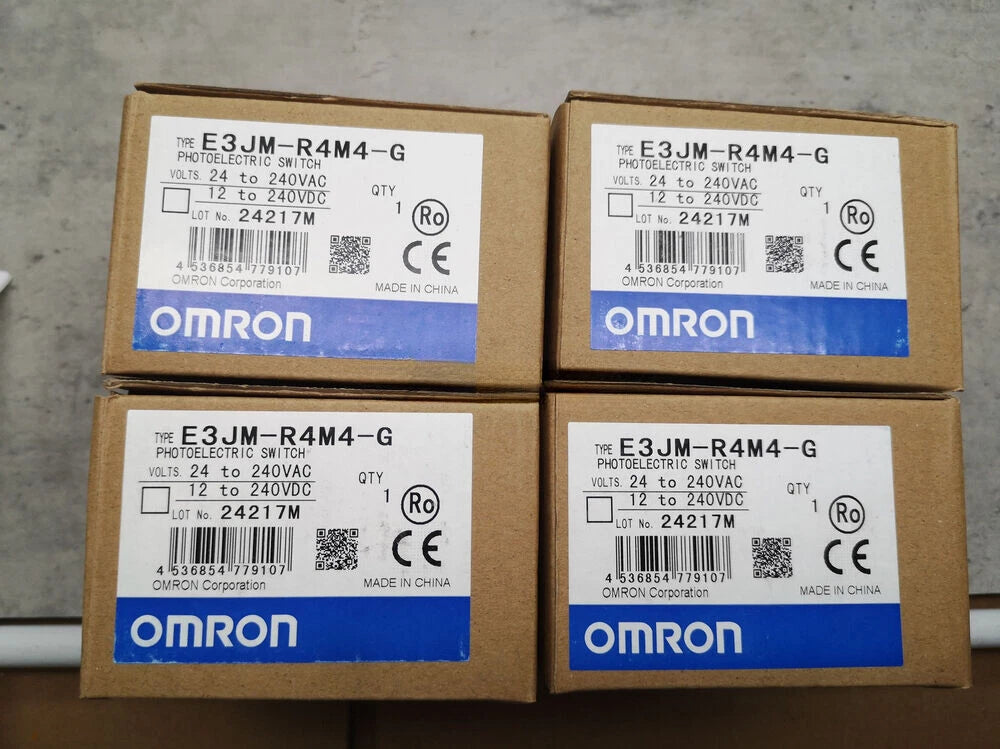 E3JMR4M4G 1X Omron Photoelectric Switch E3JM-R4M4-G 24-240VAC/VDC #P