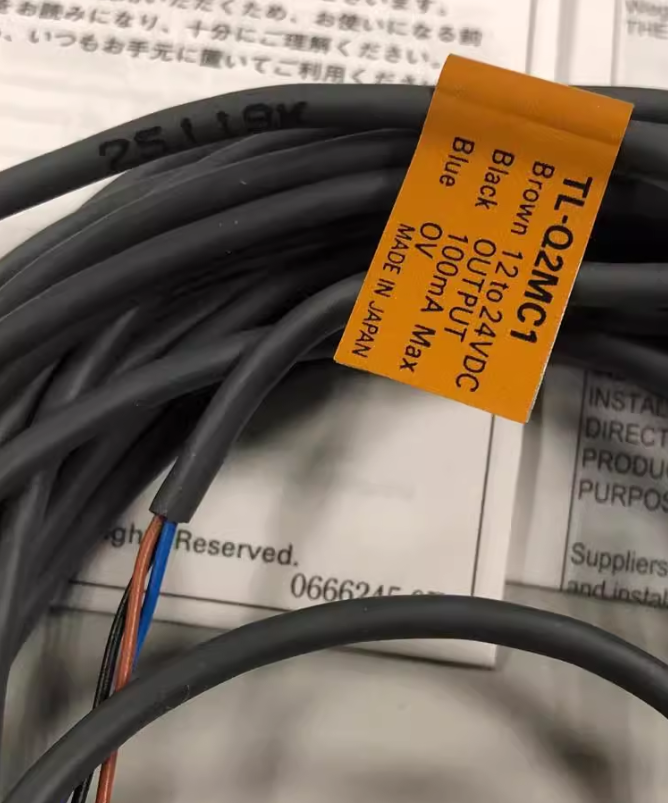 OMRON TL-Q2MC1 Proximity Switch ,12 to 24VDC,