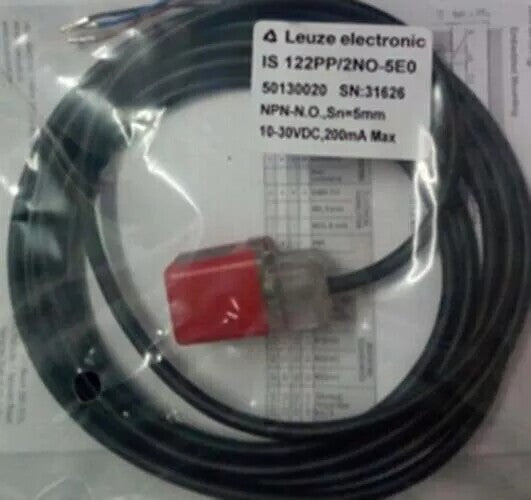 1PC LEUZE Photoelectric switch IS 122PP/2NO-5E0 50130020