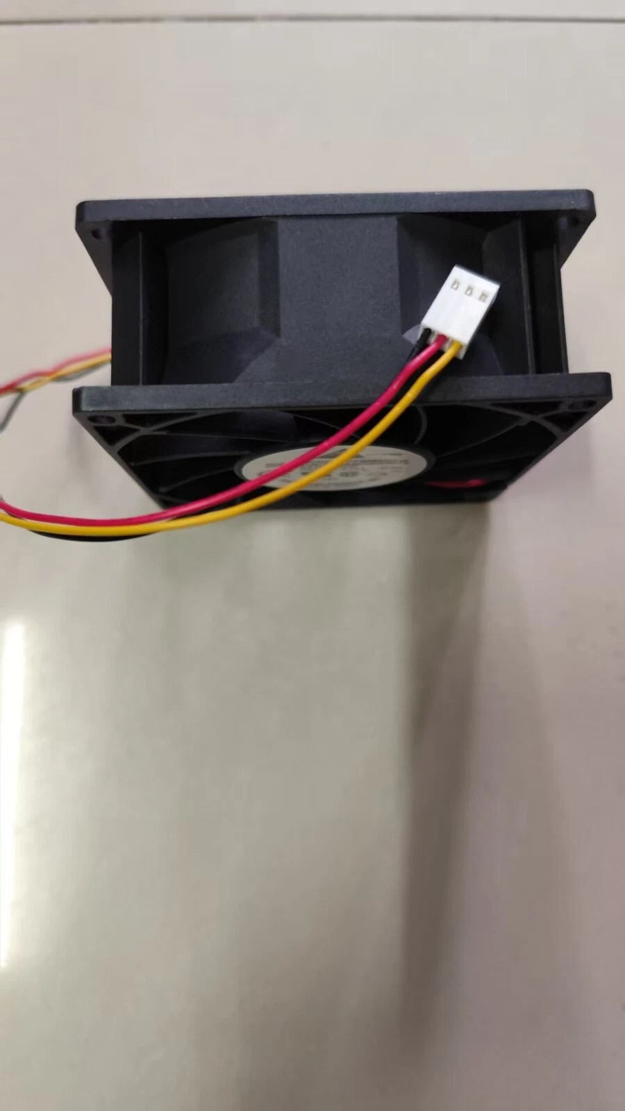 1 pcs DELTA Fan PFB0924GHE DC 24V 0.76A 92*92*38mm 3 pin inverter Cooling fan