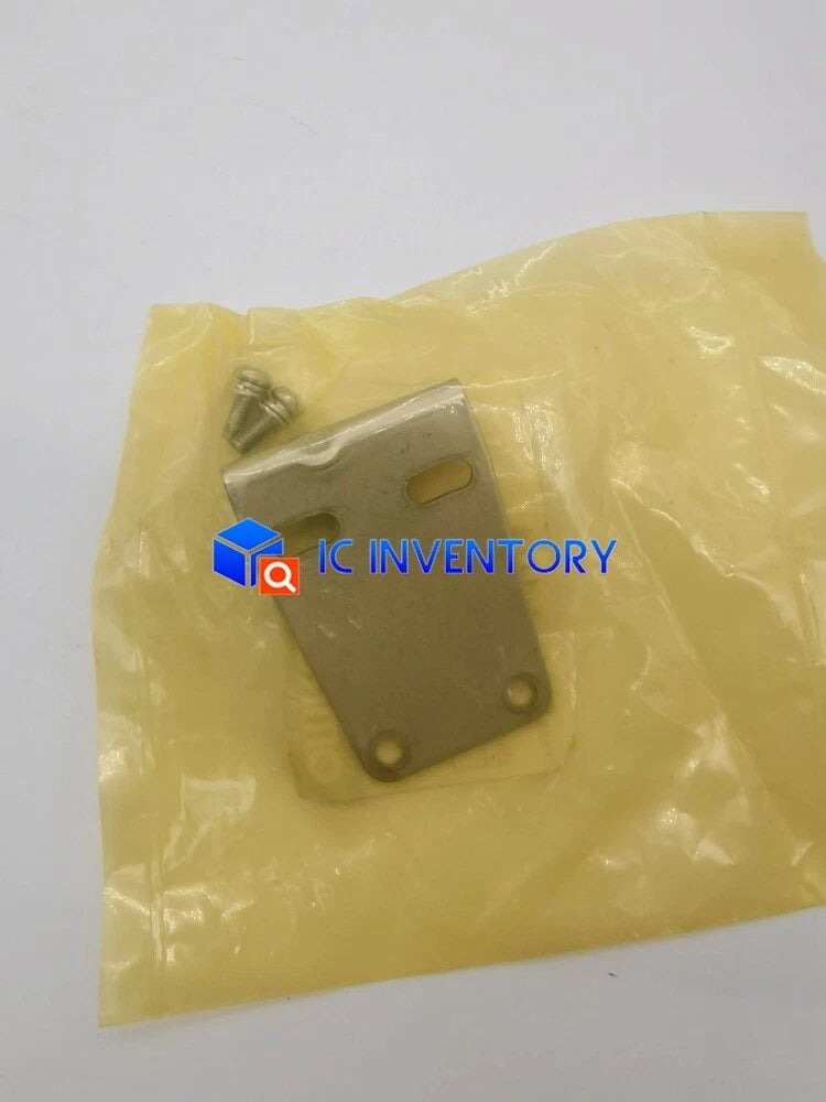Omron Mounting Bracket E39-L104 E39-L104 #P