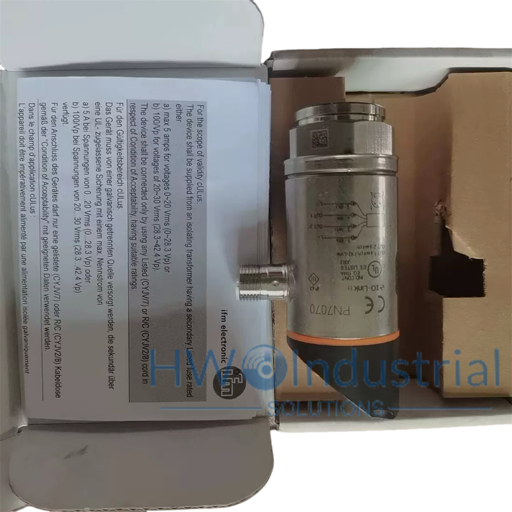 1/Piece PN7070 IFM Pressure Sensor