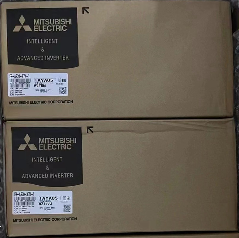 1pcs Mitsubishi Frequency Converter FR-A820-3.7K-1