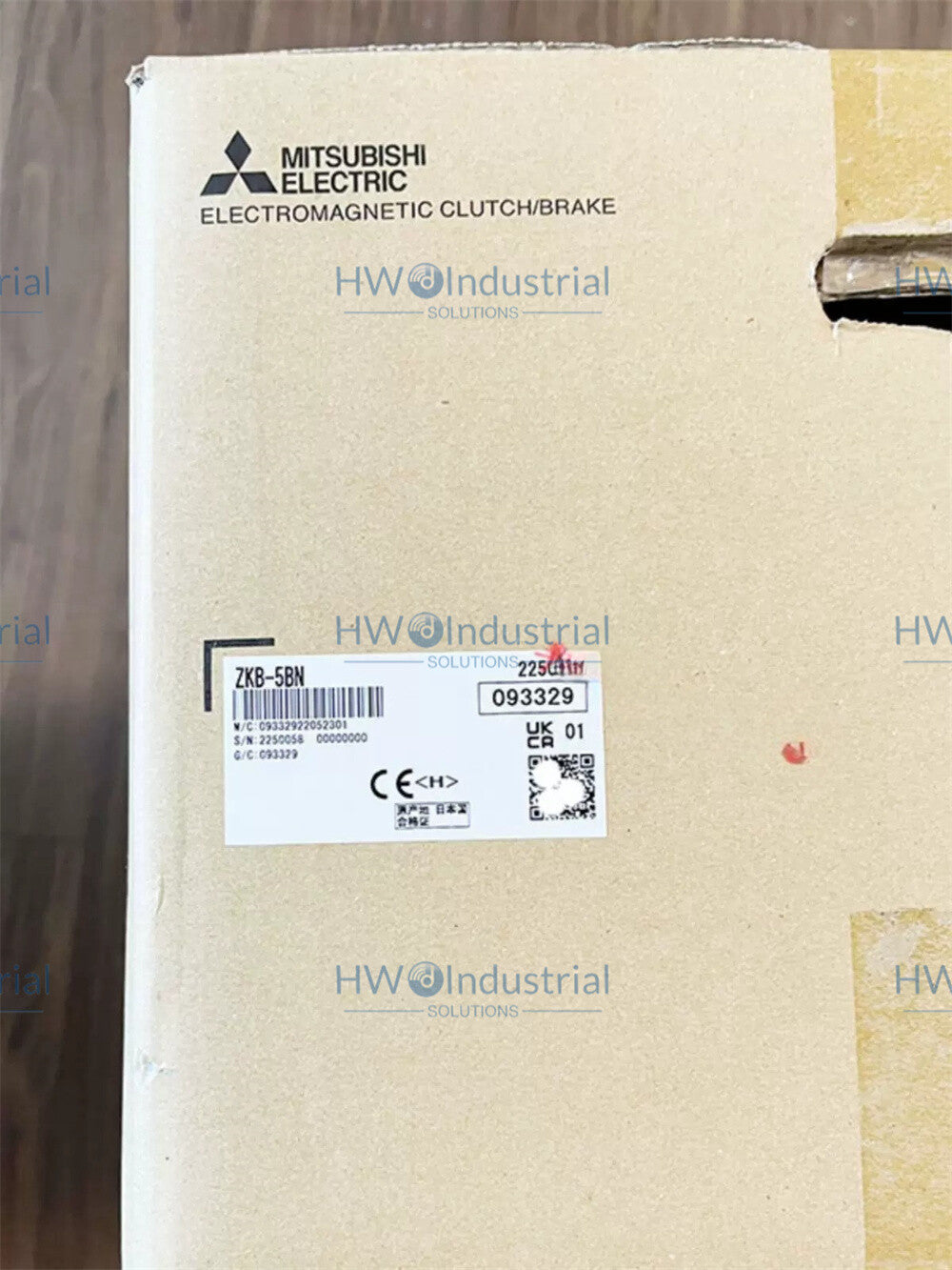 1/Piece ZKB-5BN Mitsubishi Magnetic Powder Brake ZKB5BN