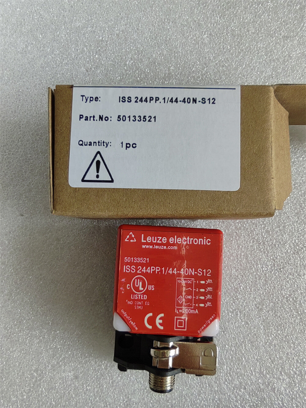 1/Piece For ISS 244PP.1/44-40N-S12 50133521 LEUZE Proximity Switch Sensor