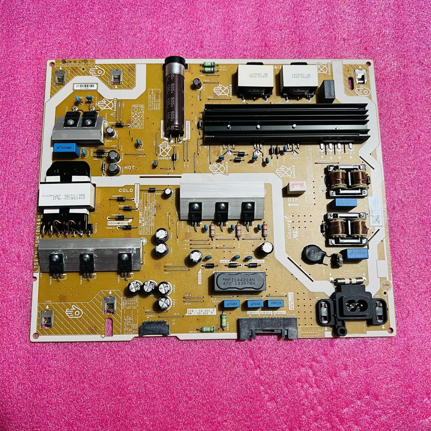 UN75RU7100FXZC UN75RU710DFXZA UN75RU7200FXZA UN75TU7000FXZA POWER BN44-00992A