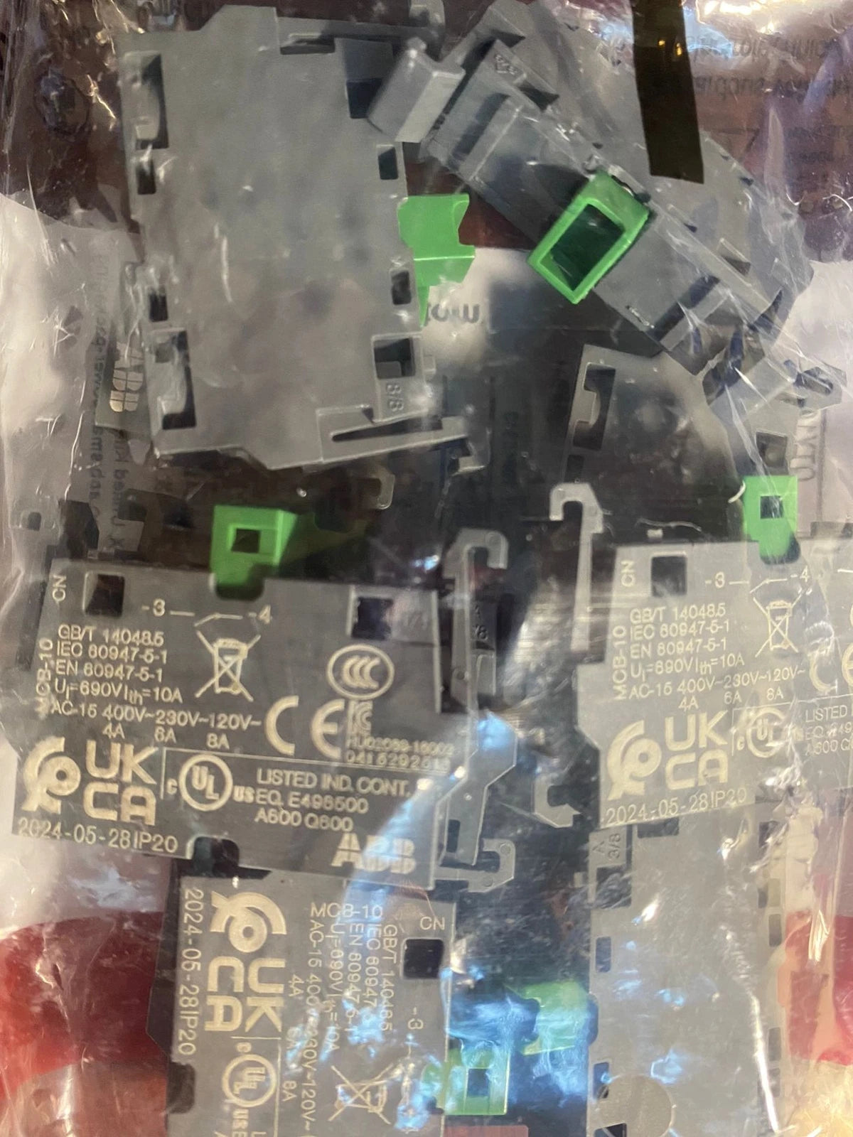 10PCS ABB MCB-10 1NO contact block #P