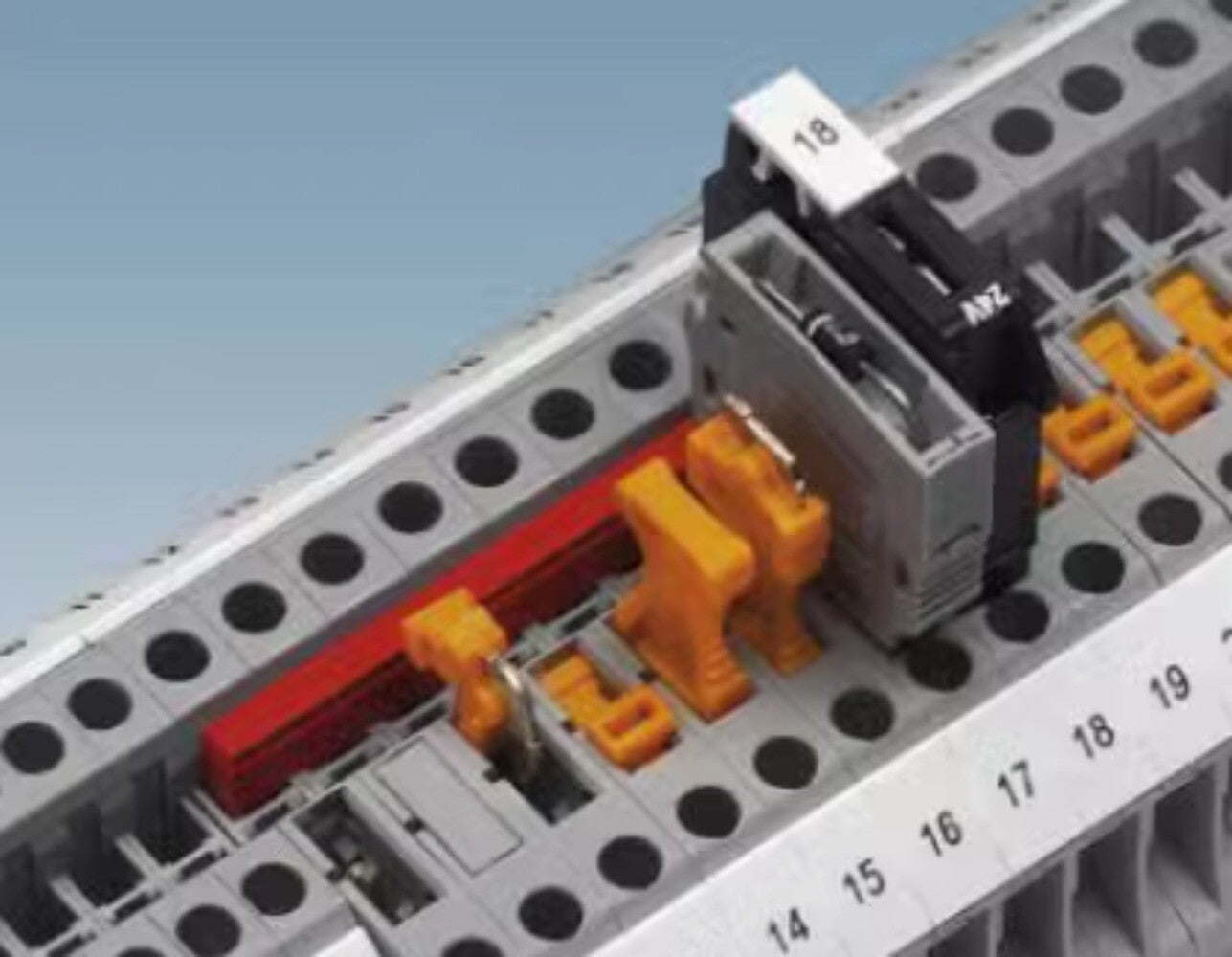 10PCS Phoenix Component plug 3036796 P-CO