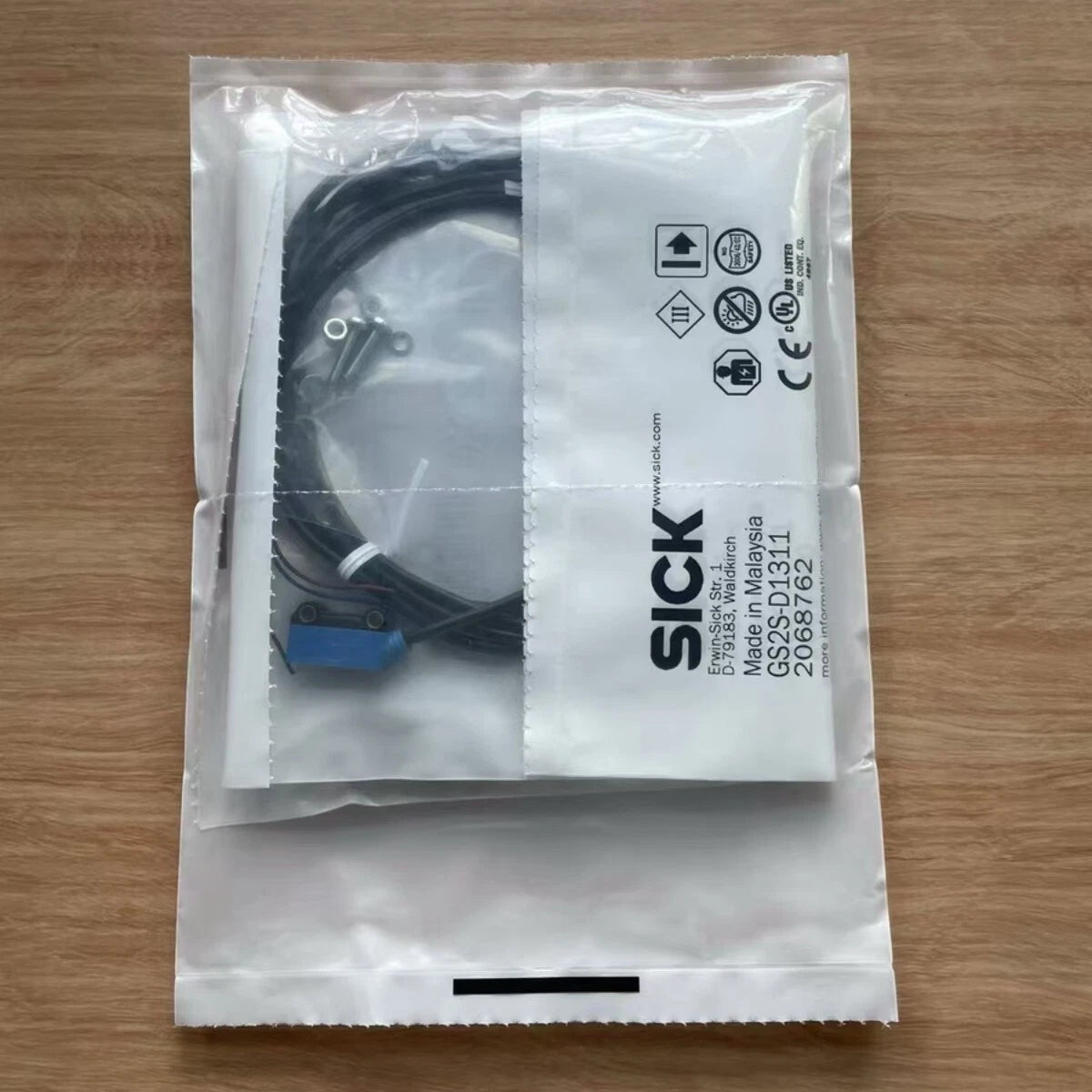 1PC SICK GSE2S-F1311 1064363 optical sensor#P