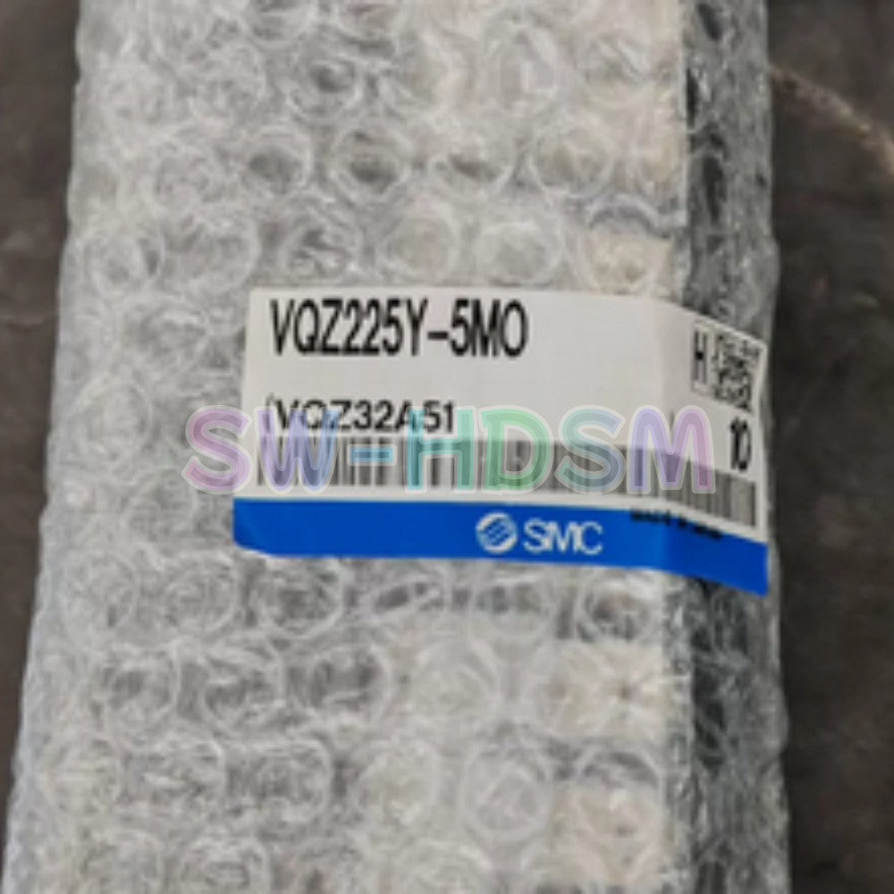 1PCS for SMC Solenoid Valve VQZ225Y-5MO Freight Free