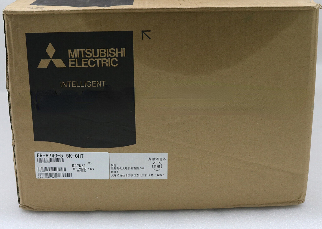 1pcs Mitsubishi Frequency Converter FR-A740-5.5K-CHT