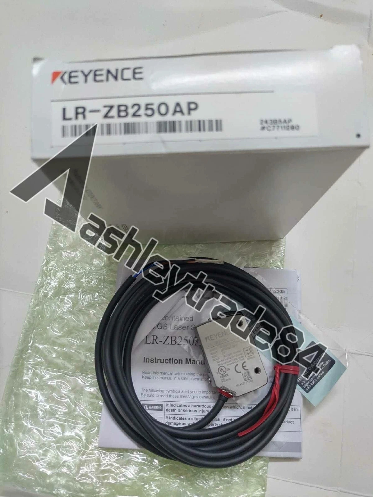 1PCS KEYENCE CMOS Laser Sensor LR-ZB250AP LRZB250AP #P