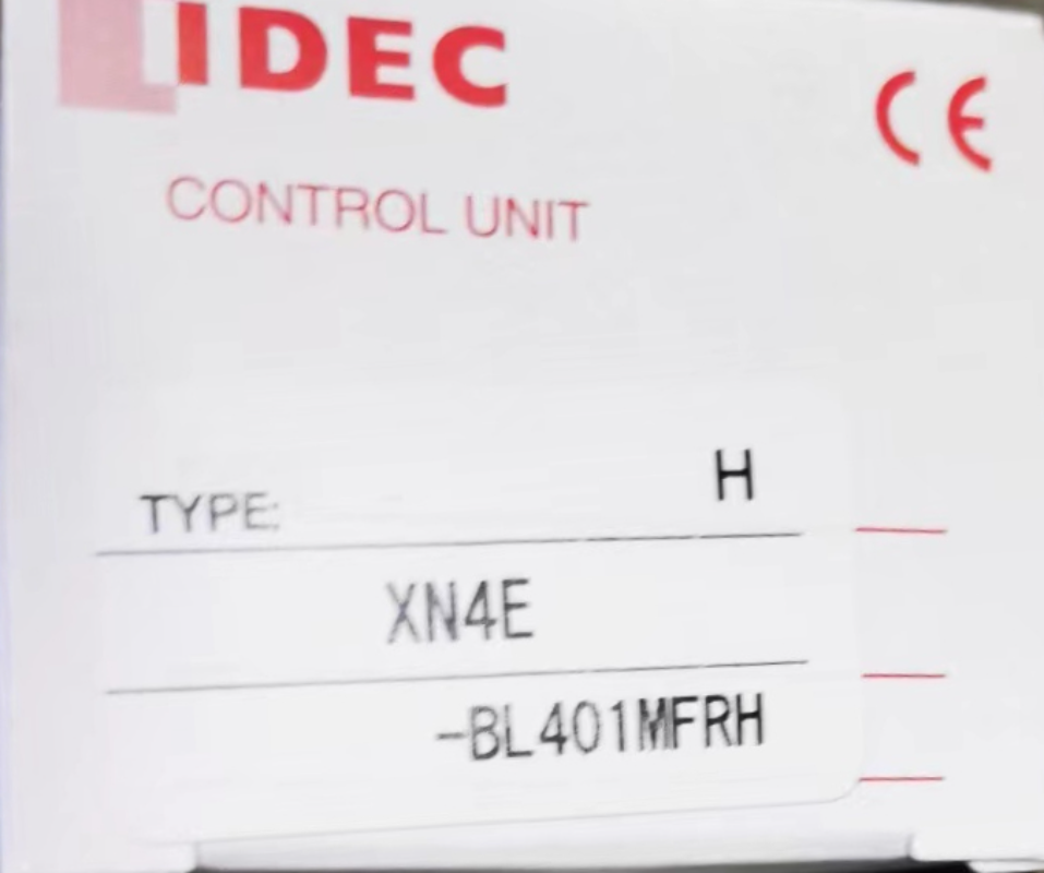 1pcs IDEC Button Switch XN4E-BL401MFRH