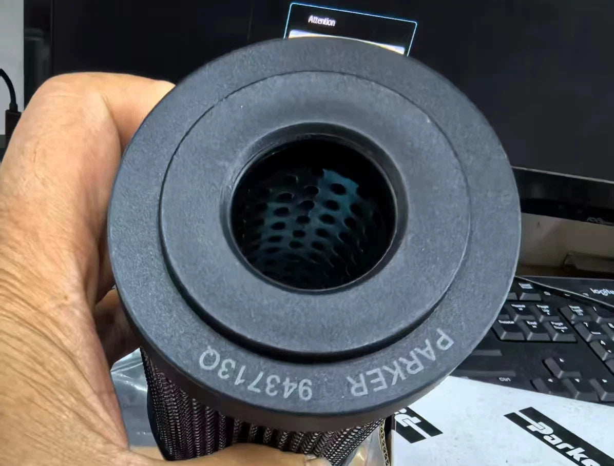 1PCS FIT FOR Hydraulic oil filter element 943713Q