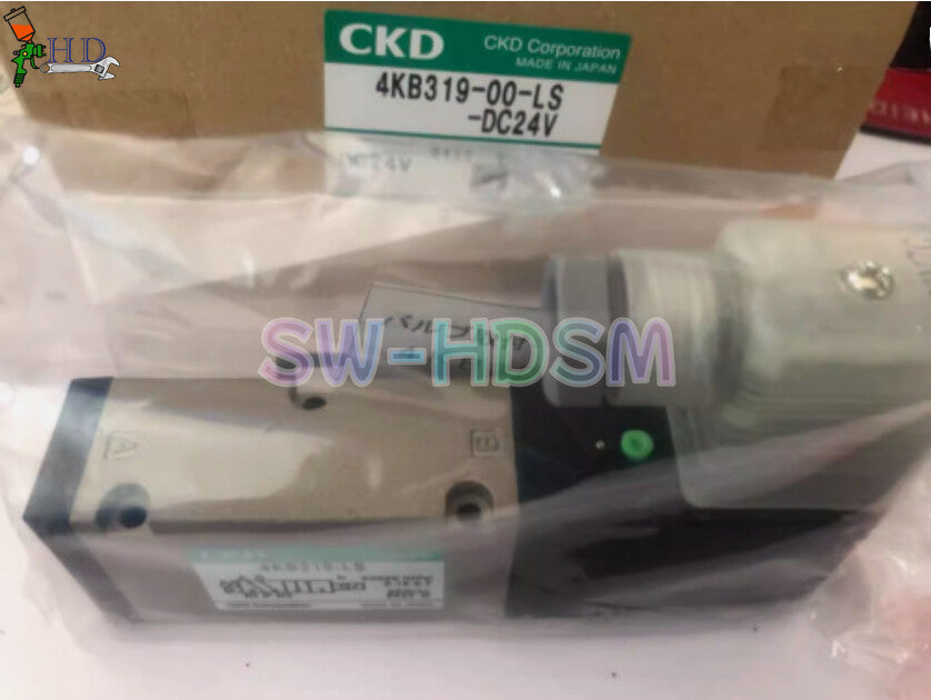 1PCS For CKD solenoid valve 4KB319-00-LS DC24V freight free