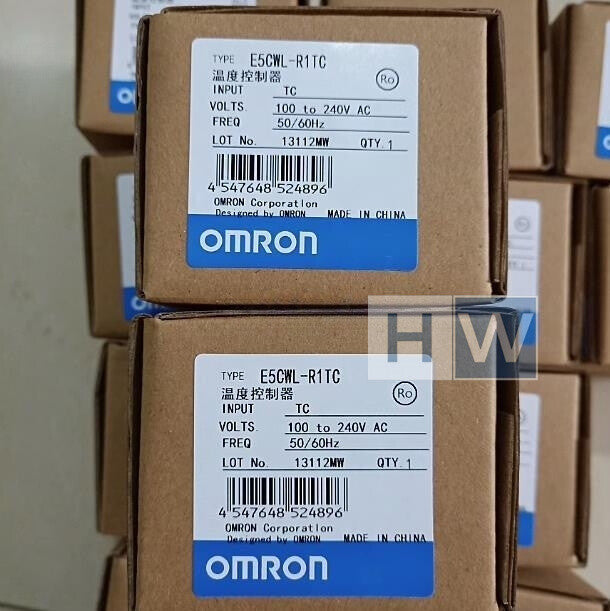 1PC Omron Temperature Controller E5CWL-R1TC