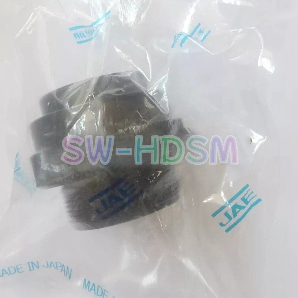 1PCS for JL05-6A24-28SC-F0-R Plug Connector Freight Free