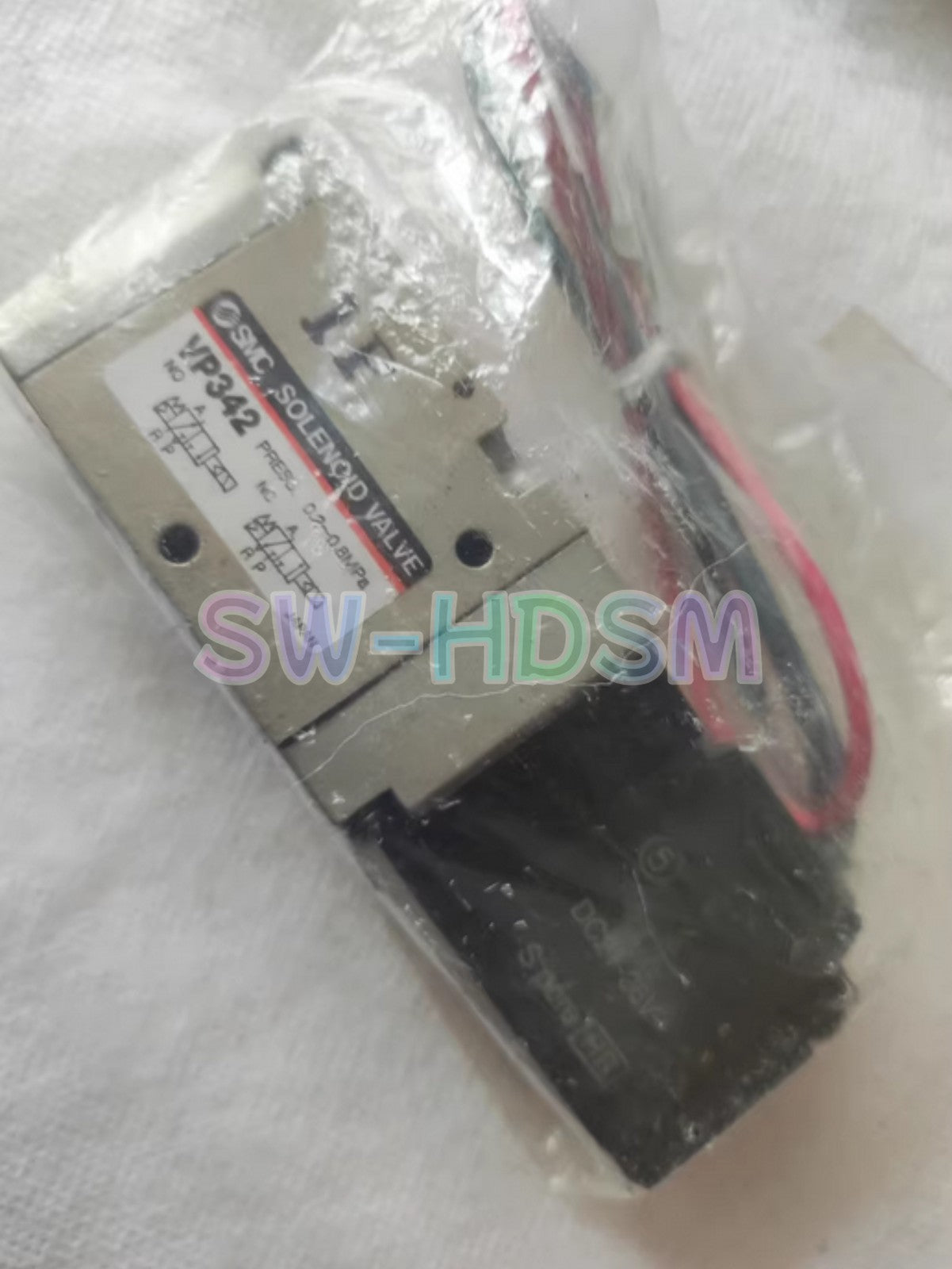 1PCS Fit for SMC Solenoid Valve VP342-5GB-02A Freight Free