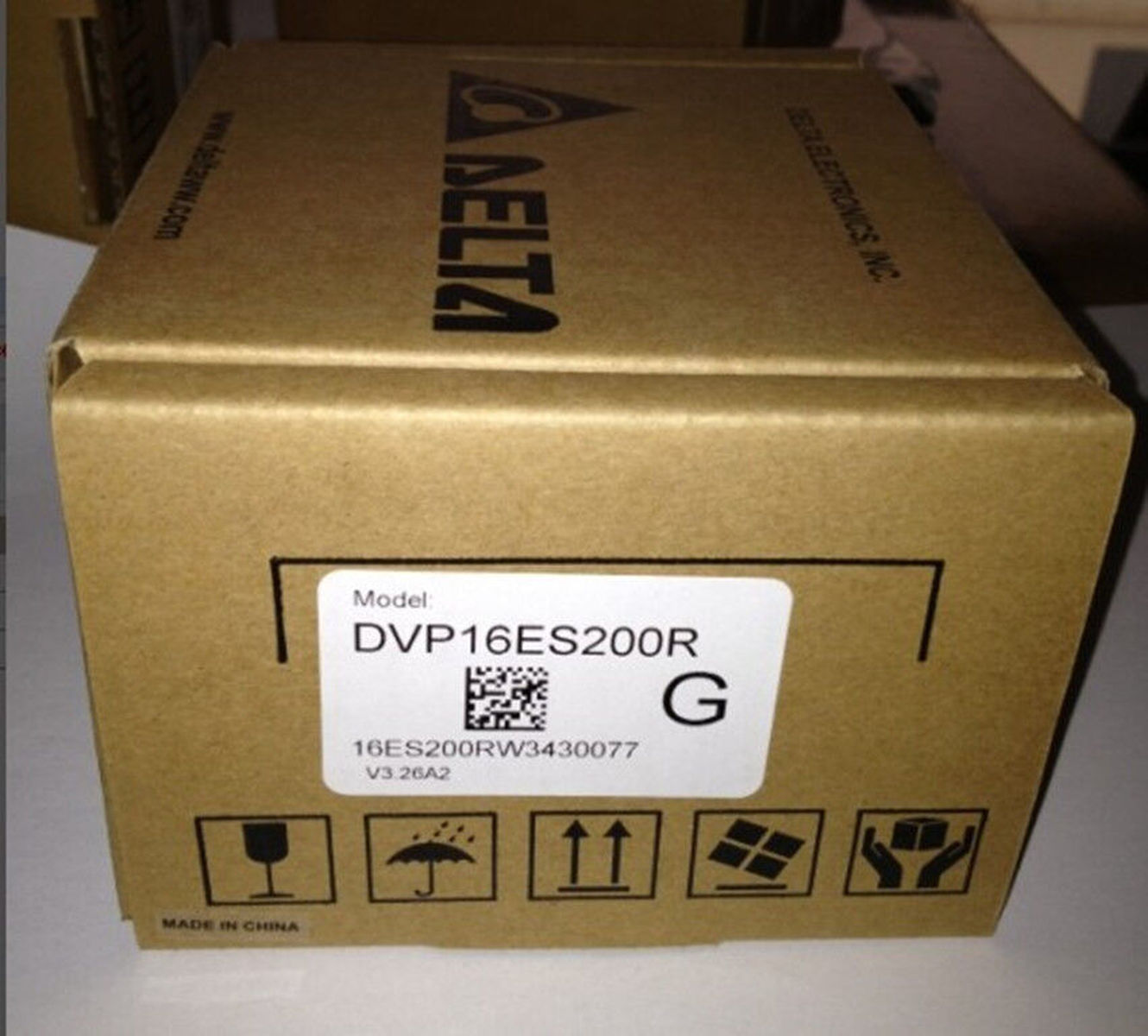1pcs Delta DVP16ES200R PLC Processors