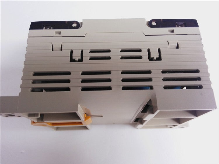 1PC Omron CPM1A-10CDR-D-V1 Programmable Controller