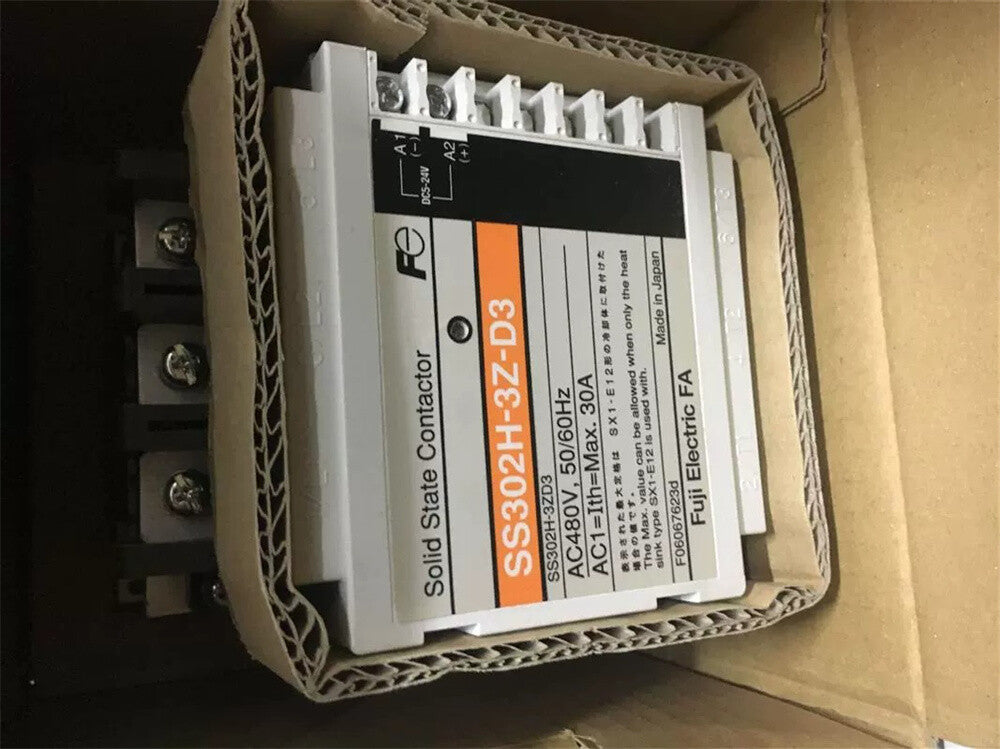 1/Piece SS302H-3Z-D3 FUJI Solid State Relay