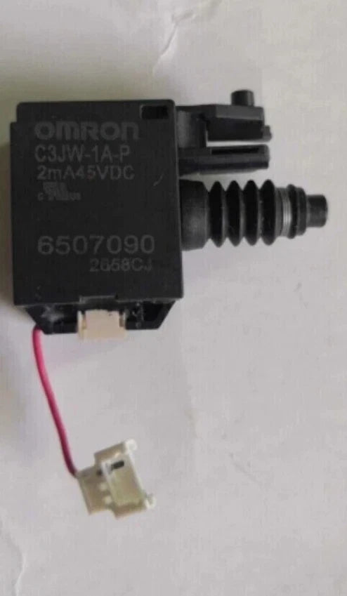 1pc C3JW-1A-P 2RmA 45VDC Trigger Switch 6507090,