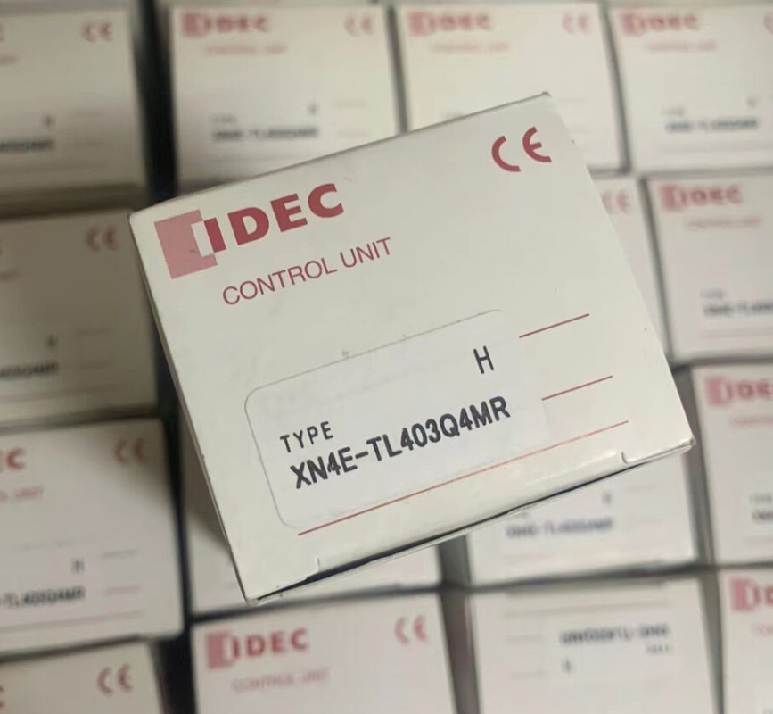 1pcs IDEC Button Switch XN4E-TL403Q4MR