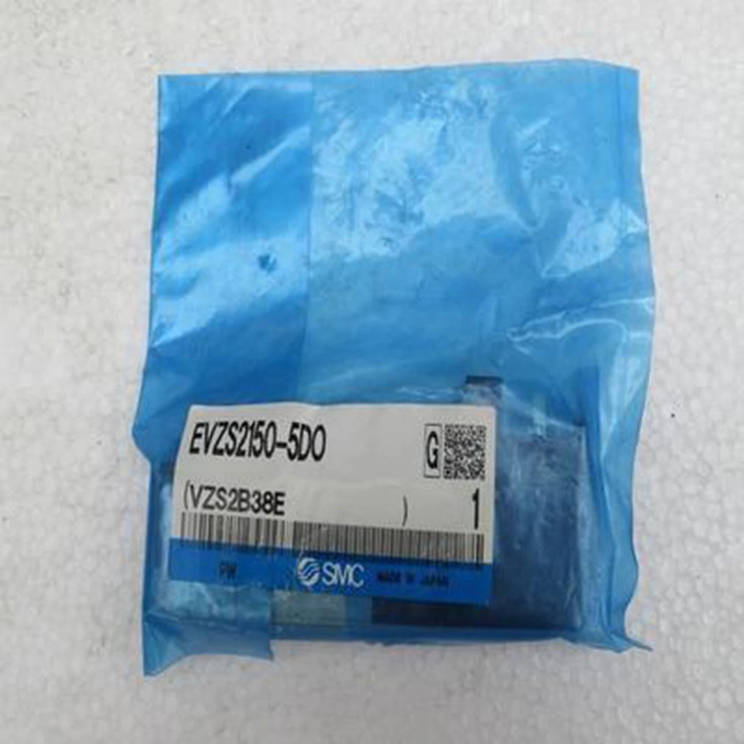 1PC FOR SMC Solenoid Valve EVZS2150-5DO FREE SHIPPING #P