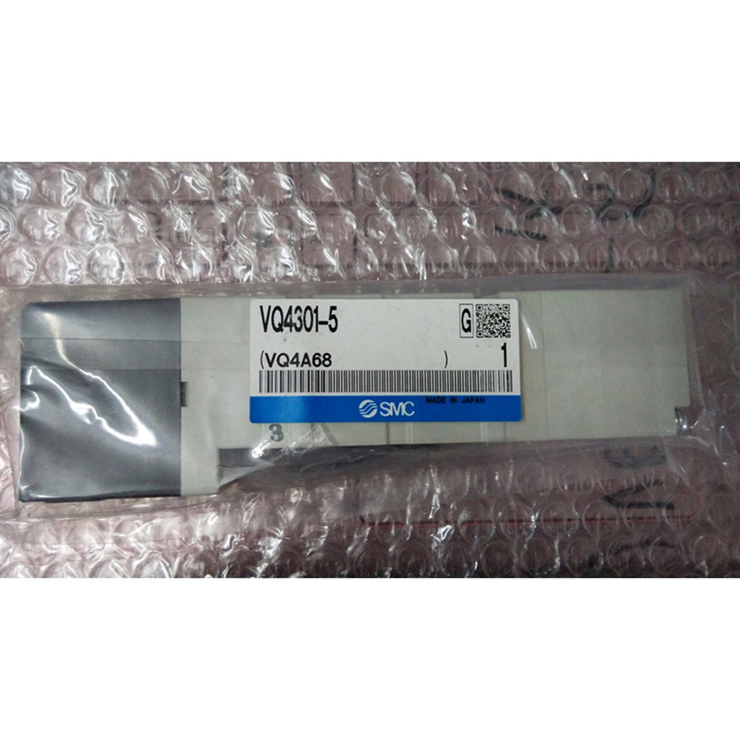 1PC SMC VQ4301-5 Solenoid Valve Free shipping #P