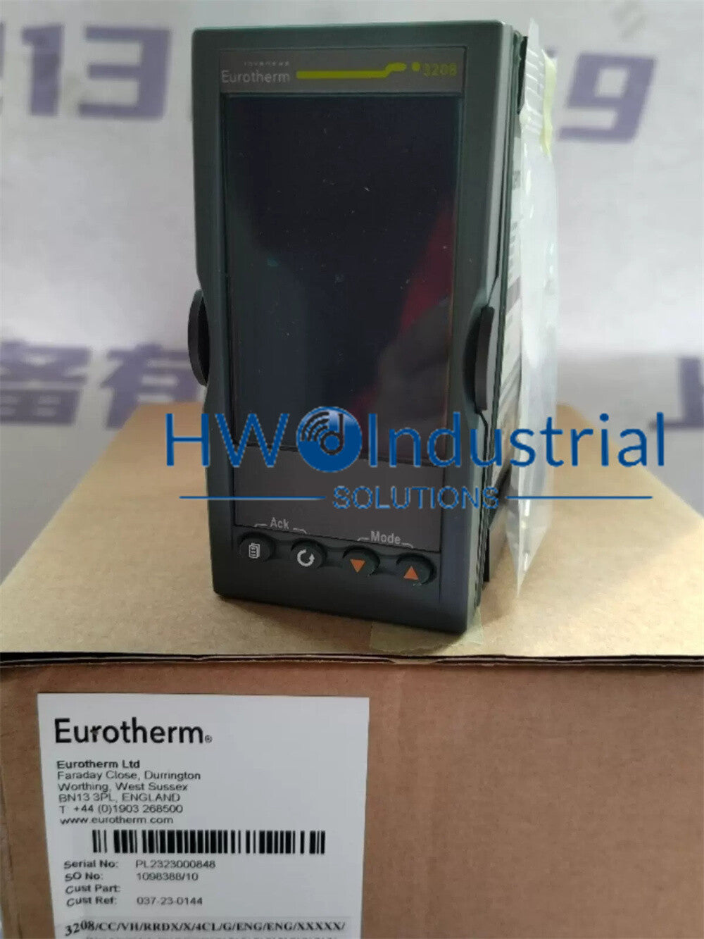 1/piece Eurotherm Temperature Control Gauge 3208/CC/VH/RRDX/X/4CL/G/ENG/ENG