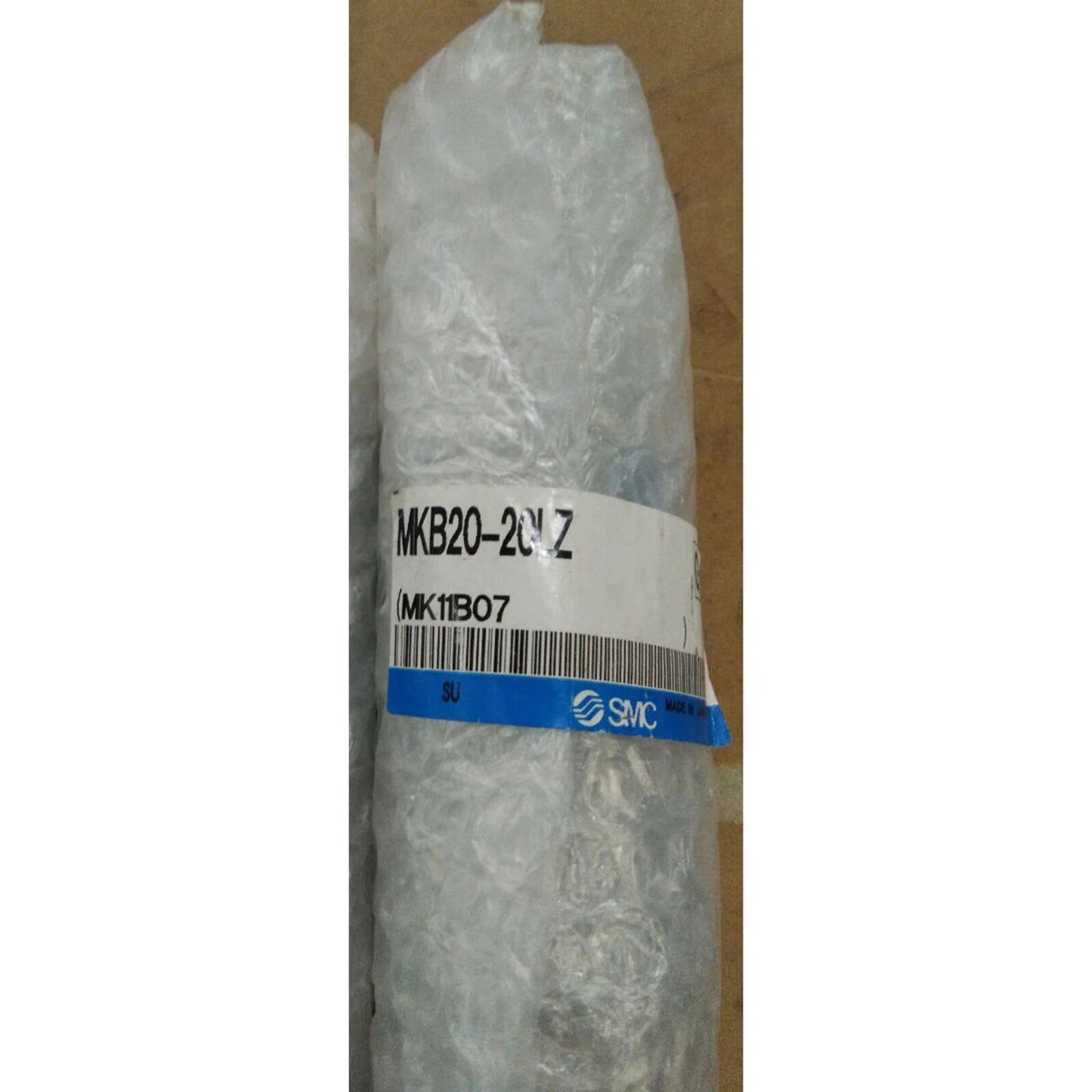 1pc SMC rotary clamping cylinder MKB20-20LZ Free shipping #P