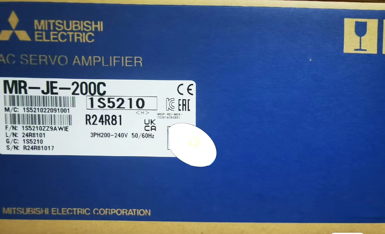1pcs Mitsubishi Servo Driver MR-JE-200C