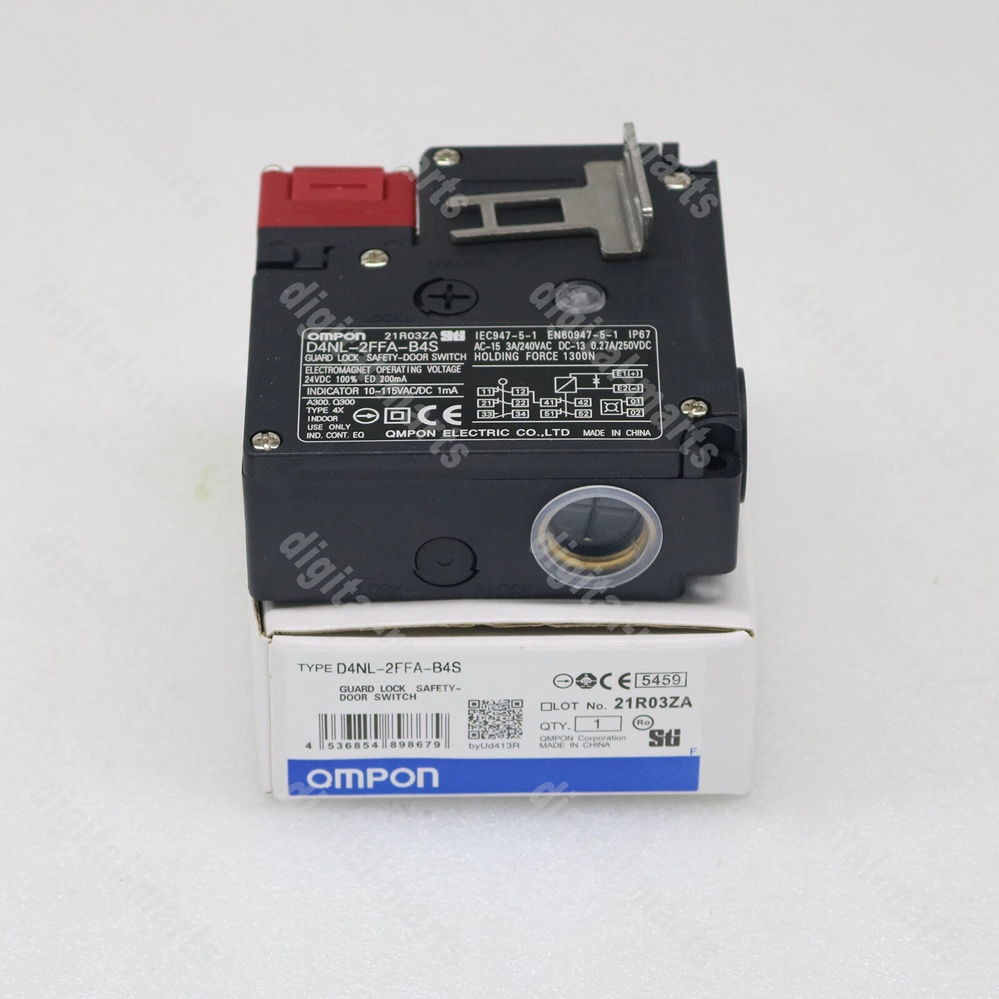 A Omron Guard Lock Safety Door Switch D4NL-2FFA-B4S Free shipping#LJ #P
