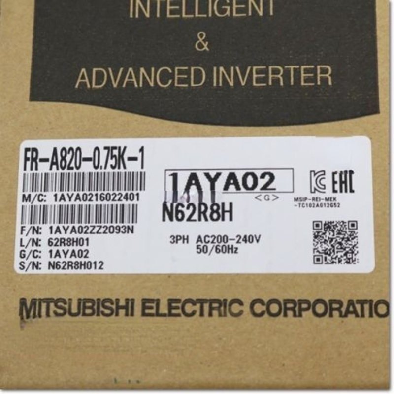 1pcs Mitsubishi Frequency Converter FR-A820-0.75K-1