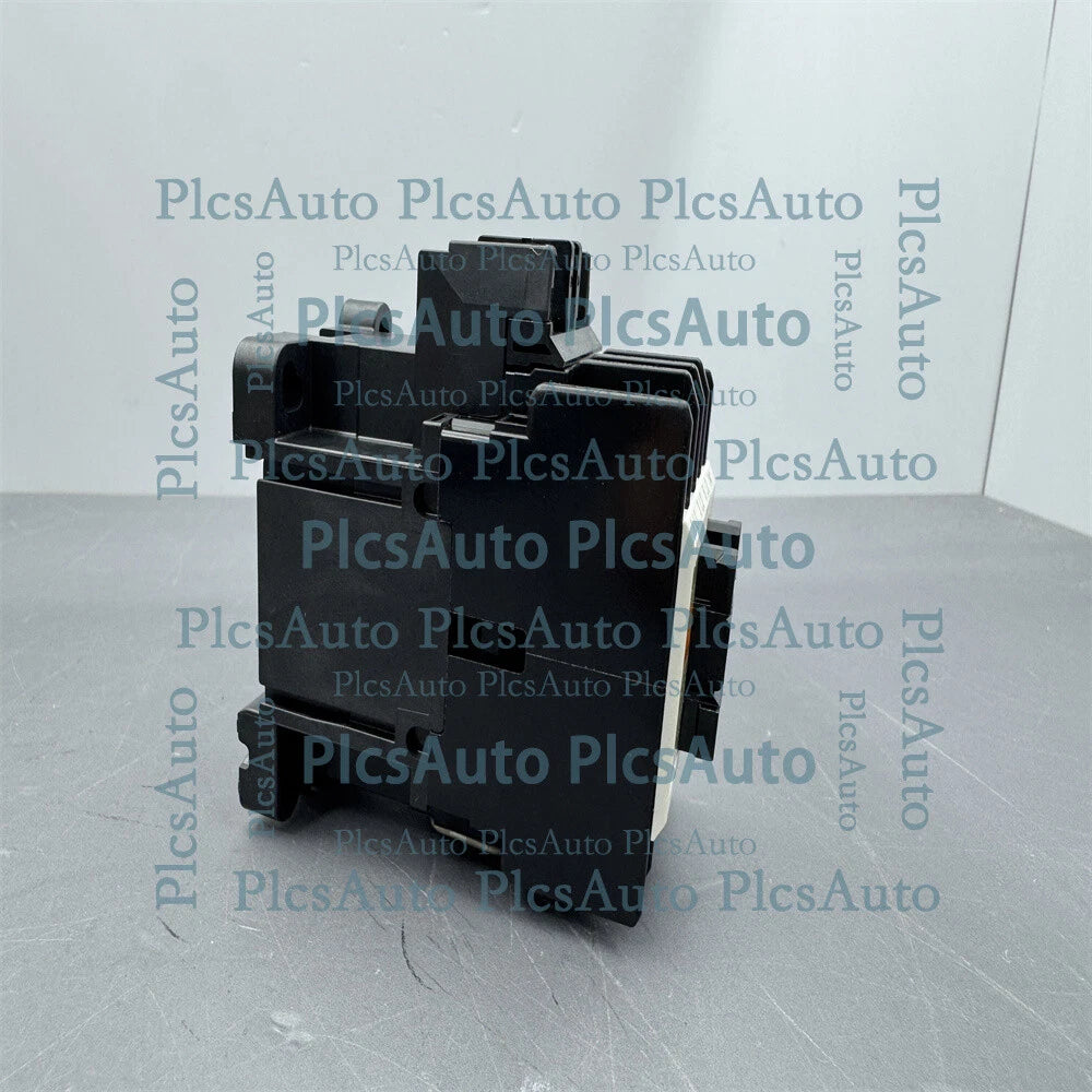 1PC For Fuji SC-03 110V electromagnetic contactor #P