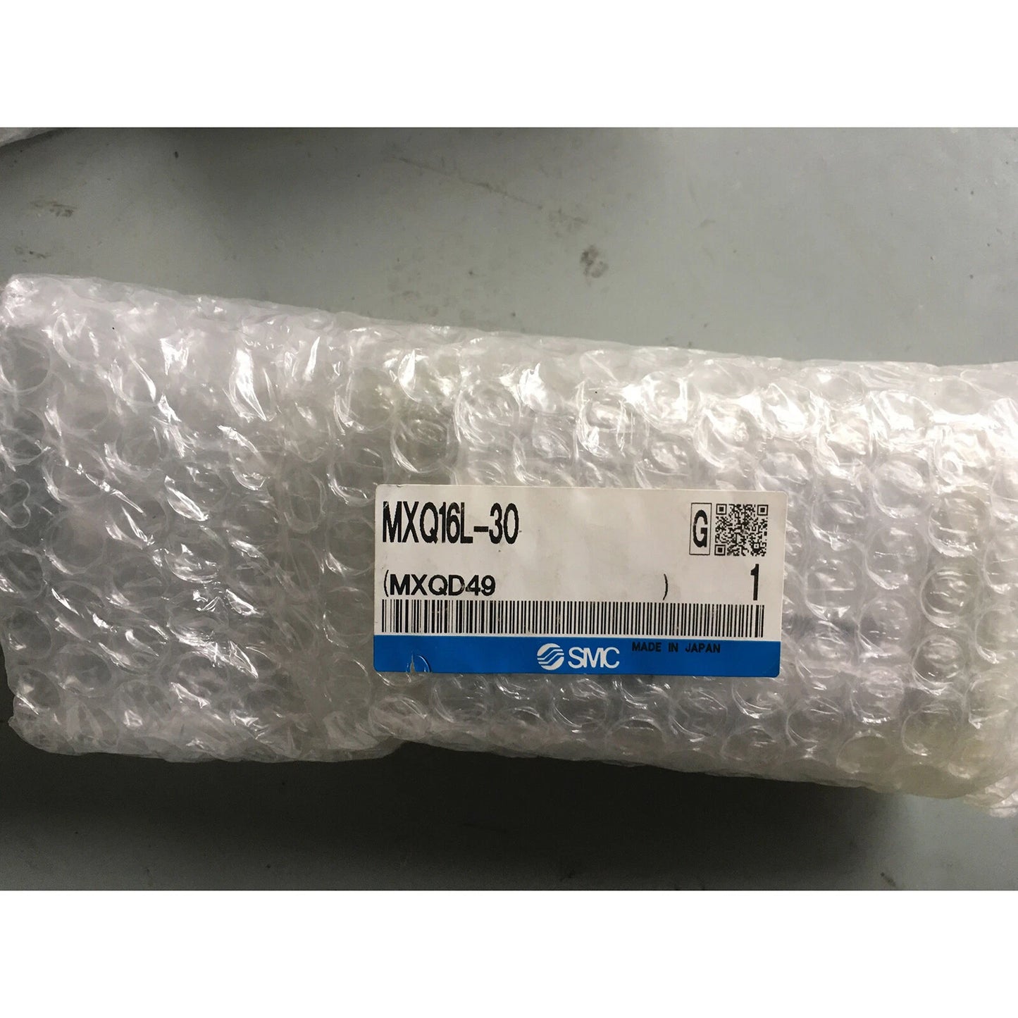 ONE SMC MXQ16L-30 pneumatic slide cylinder Free shipping #P