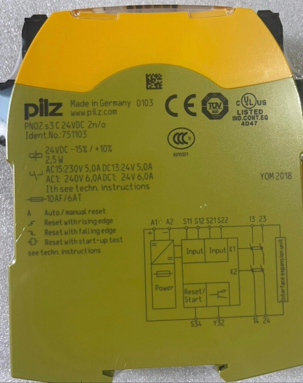 1pcs Pilz PNOZ S3 750103 Safety Relay